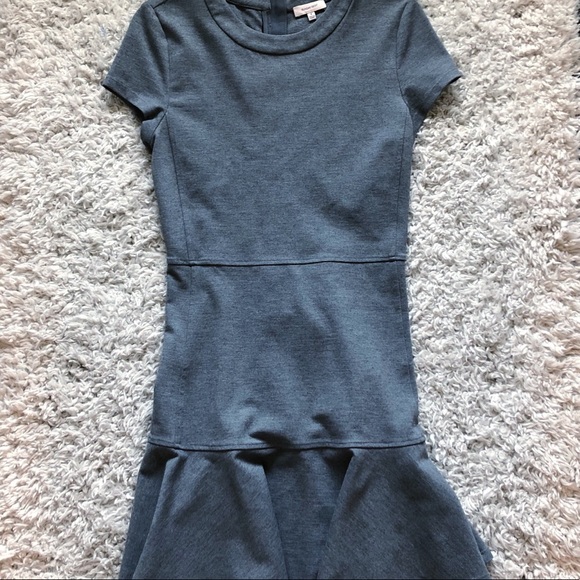 ARITZIA NWOT SUNDAY BEST STROSS DRESS - Picture 6 of 9